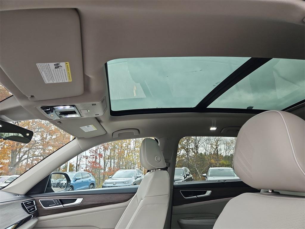 new 2026 Volkswagen Atlas car, priced at $55,864