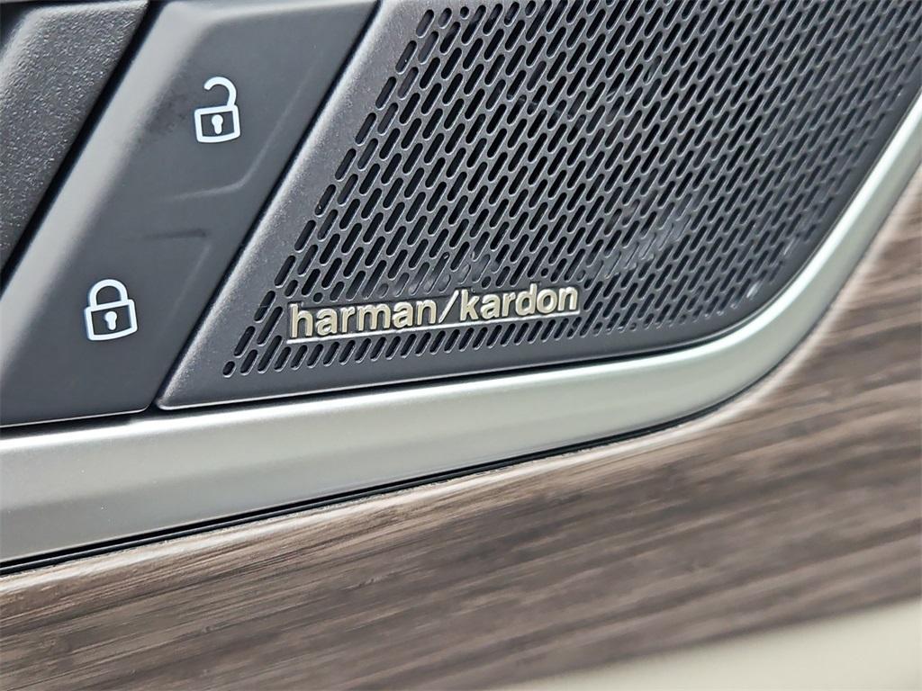 new 2026 Volkswagen Atlas car, priced at $55,864