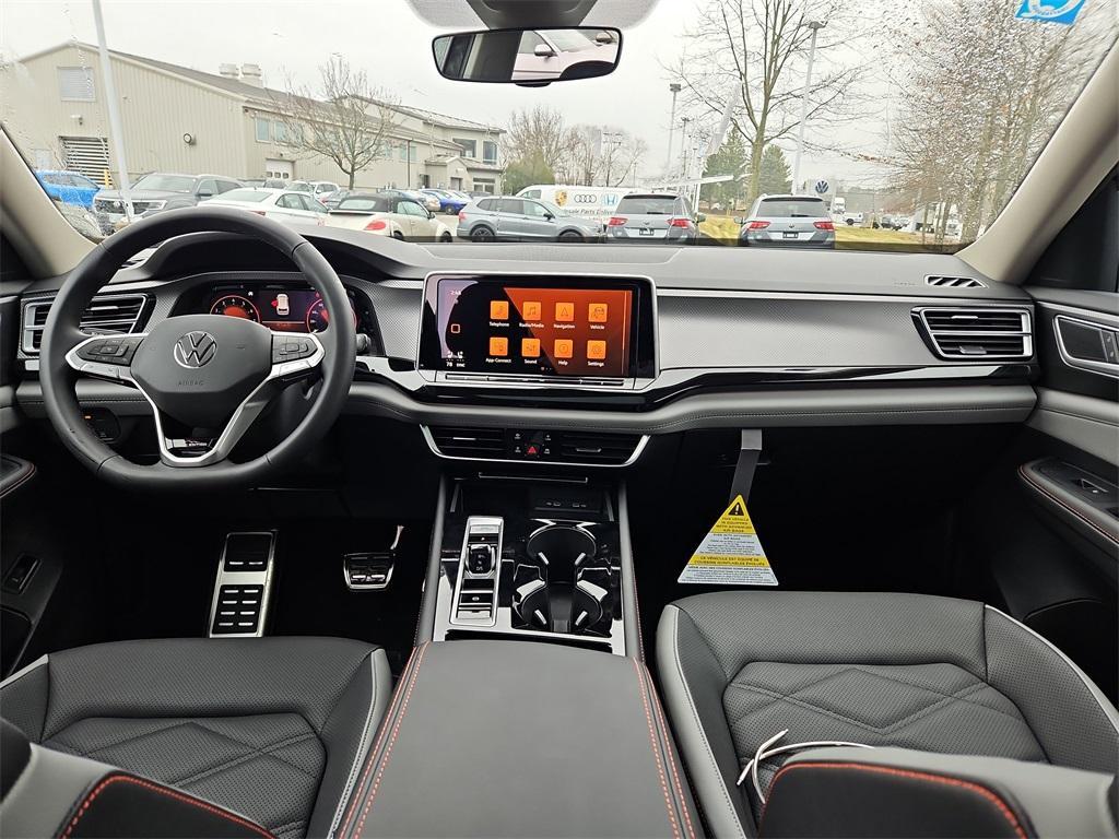 new 2025 Volkswagen Atlas car, priced at $47,987