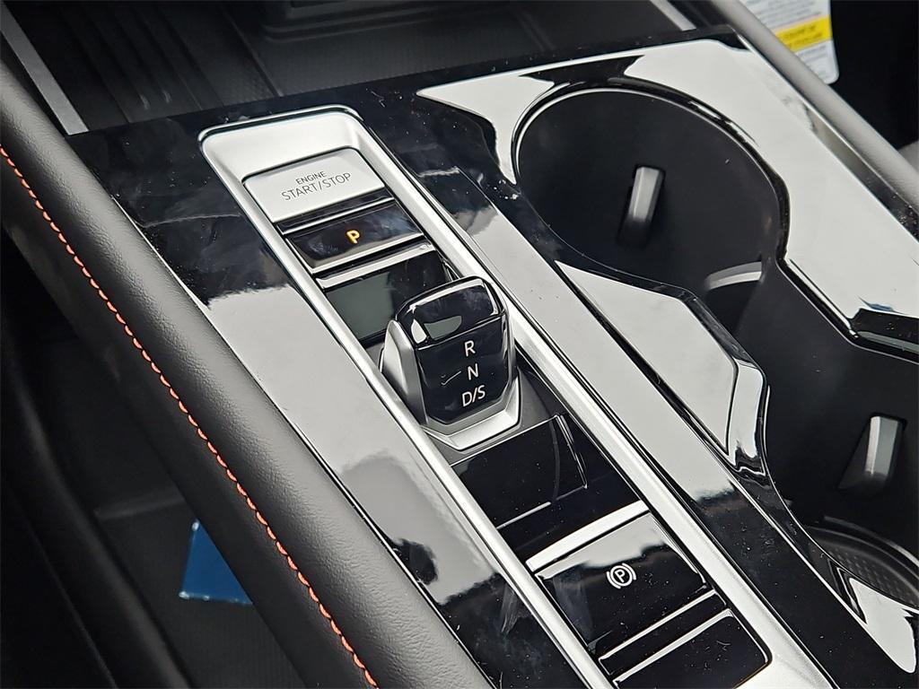 new 2025 Volkswagen Atlas car, priced at $47,987