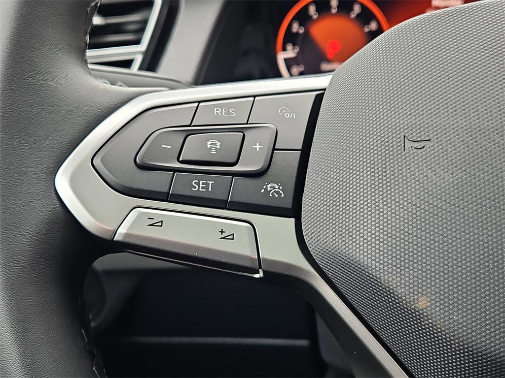 new 2025 Volkswagen Atlas car, priced at $47,987