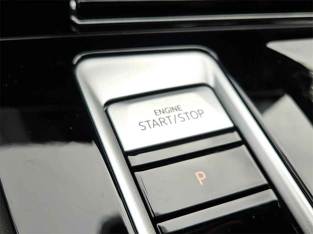 new 2025 Volkswagen Atlas car, priced at $47,898