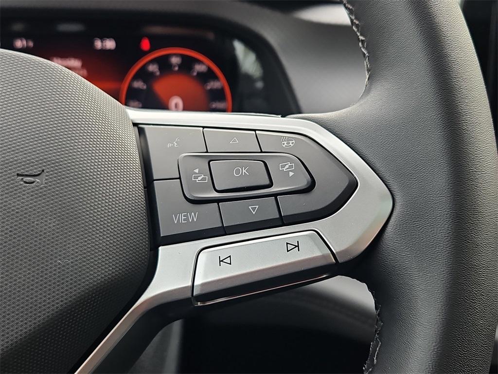 new 2025 Volkswagen Atlas car, priced at $47,898