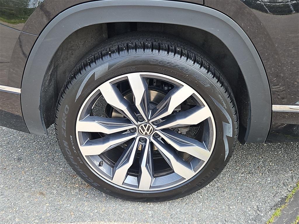 used 2022 Volkswagen Atlas car, priced at $37,499