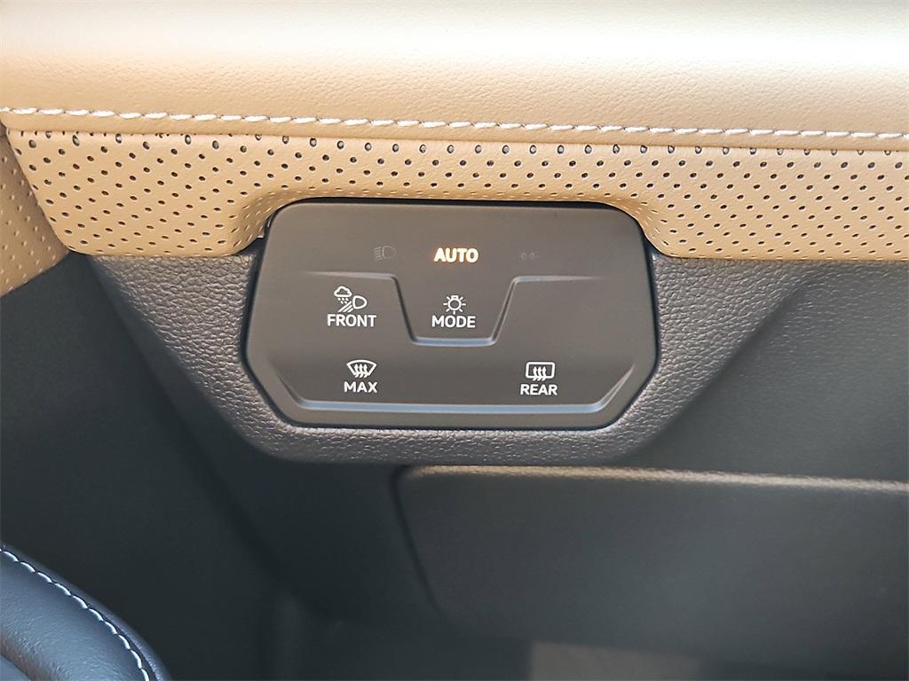 new 2026 Volkswagen Atlas Cross Sport car, priced at $41,157