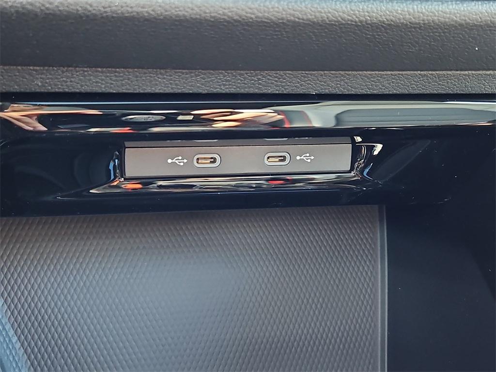 new 2025 Volkswagen Golf GTI car, priced at $39,243