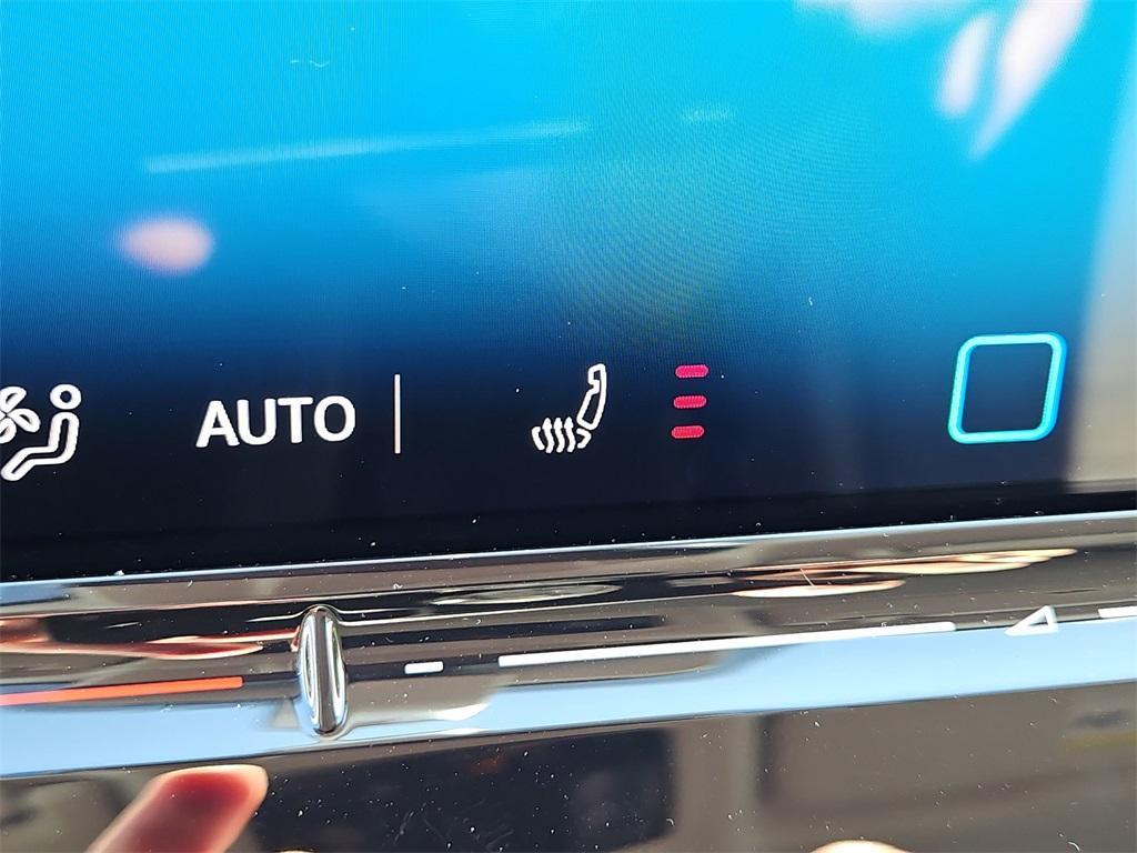 new 2025 Volkswagen Tiguan car, priced at $34,898