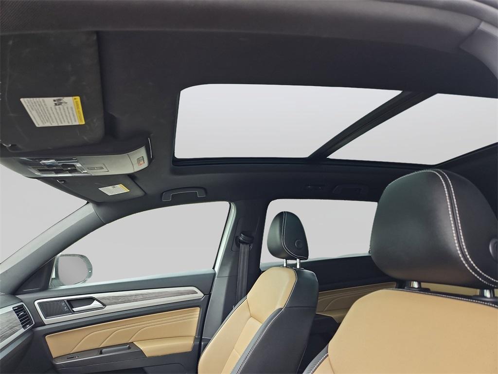 used 2022 Volkswagen Atlas Cross Sport car, priced at $30,987