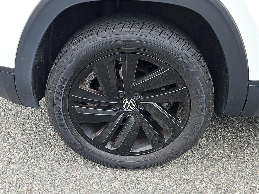 used 2022 Volkswagen Atlas Cross Sport car, priced at $30,987