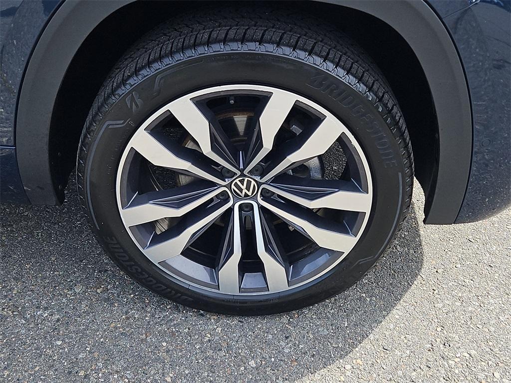 used 2022 Volkswagen Atlas car, priced at $38,987