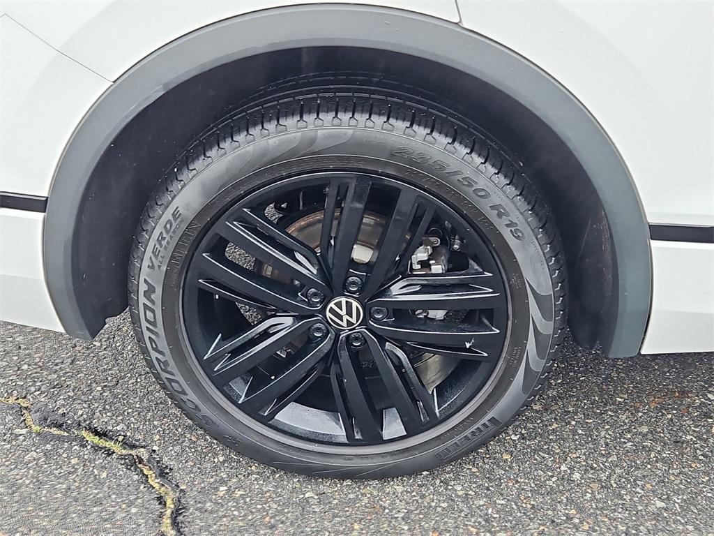 used 2022 Volkswagen Tiguan car, priced at $27,987