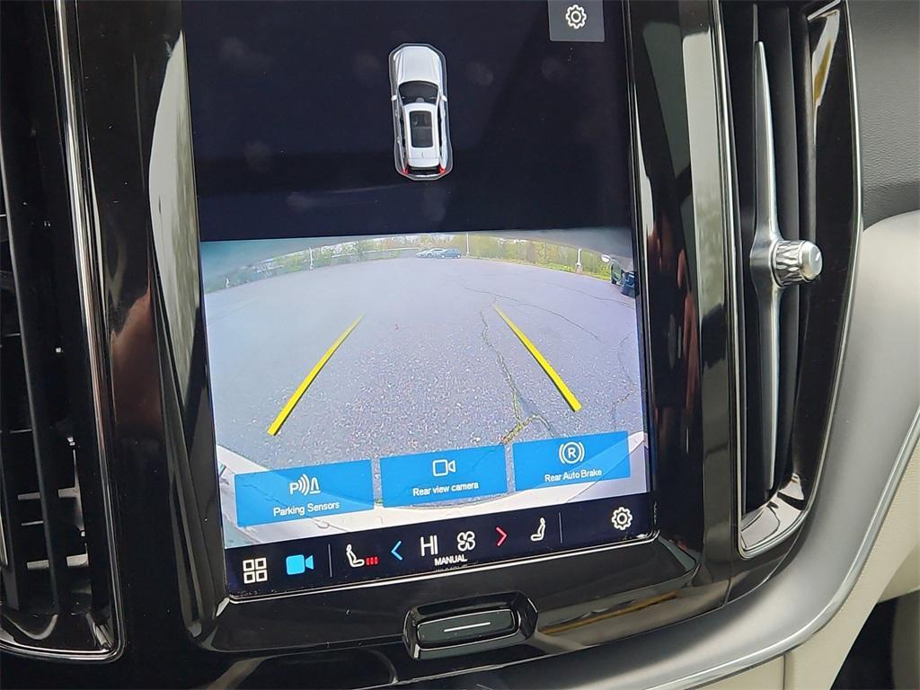 used 2023 Volvo XC60 car, priced at $38,699