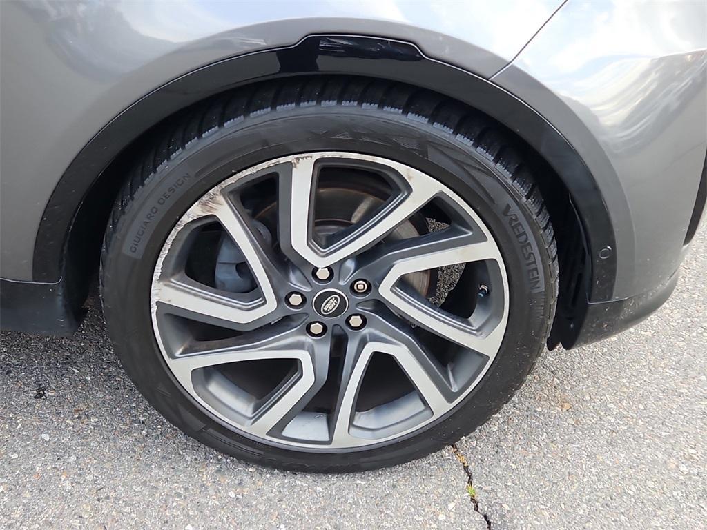 used 2017 Land Rover Discovery car, priced at $17,999