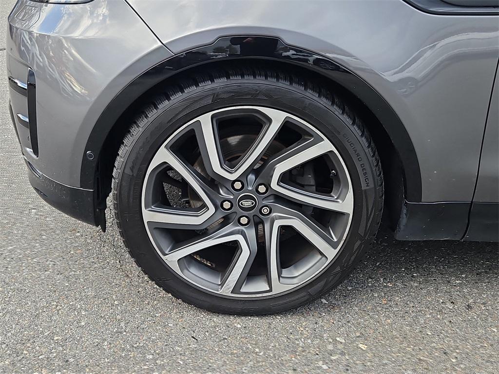 used 2017 Land Rover Discovery car, priced at $17,999