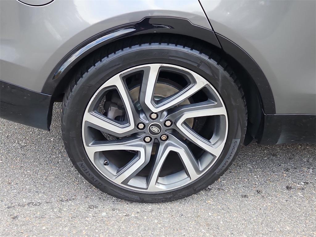 used 2017 Land Rover Discovery car, priced at $17,999