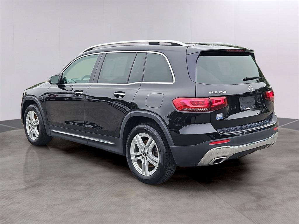 used 2022 Mercedes-Benz GLB 250 car, priced at $34,987