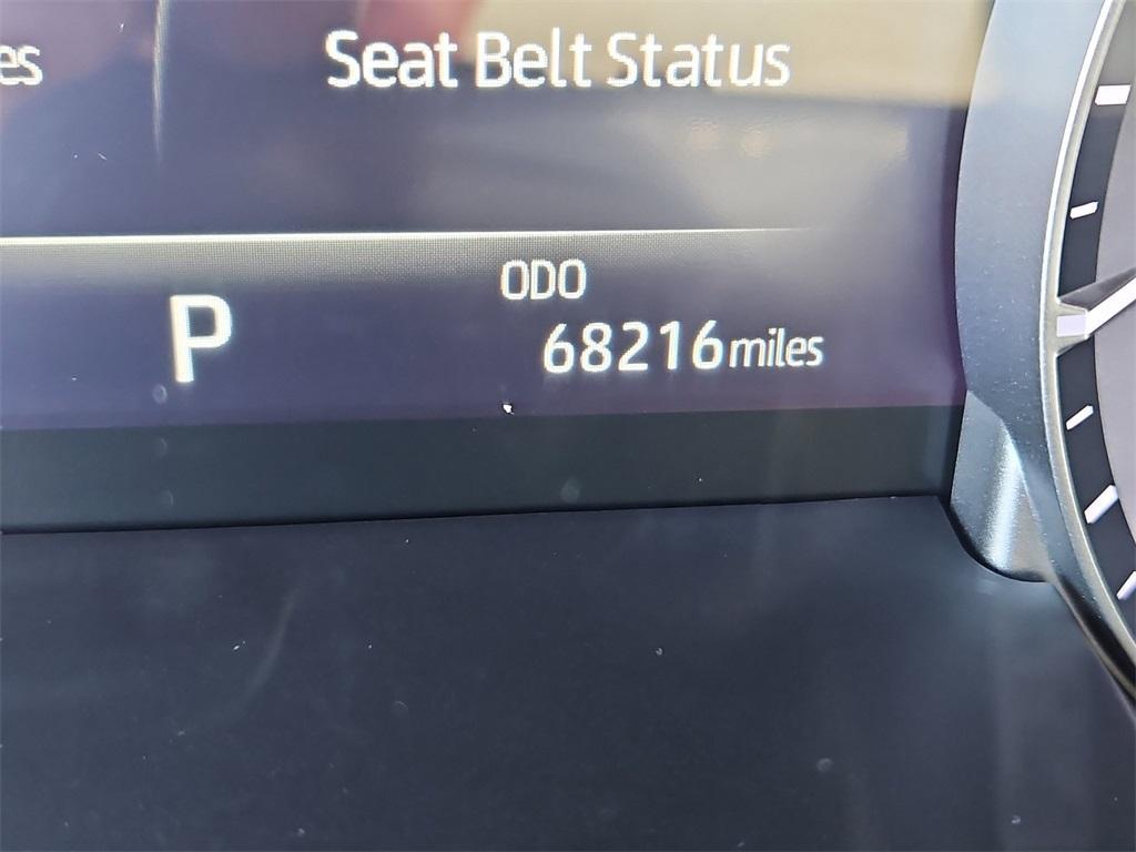 used 2022 Toyota Highlander car, priced at $34,999