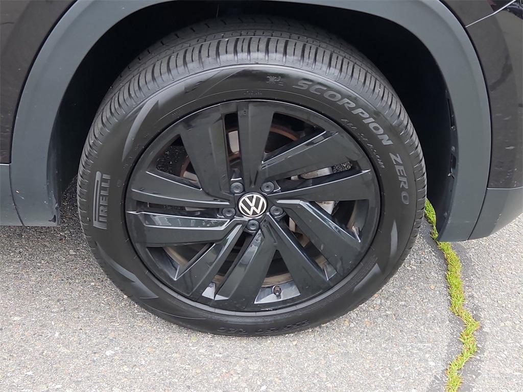 used 2022 Volkswagen Atlas Cross Sport car, priced at $28,987