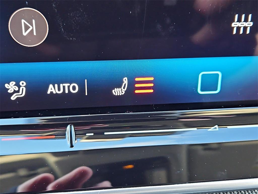 new 2026 Volkswagen Tiguan car, priced at $33,380