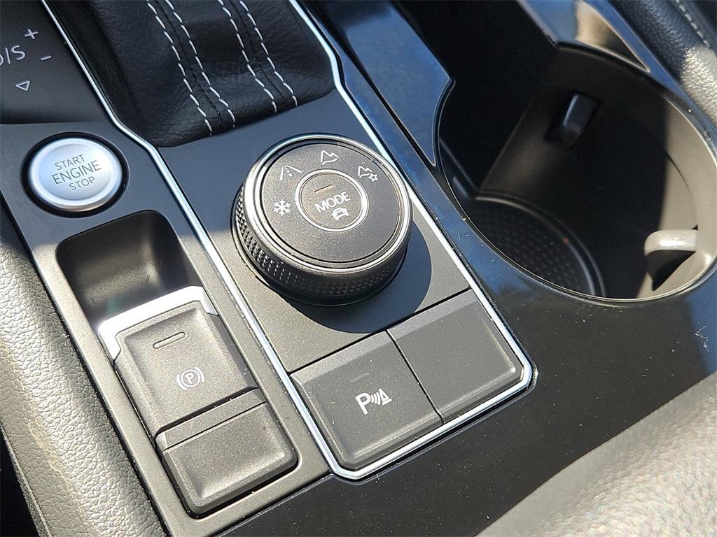 used 2022 Volkswagen Atlas car, priced at $31,399