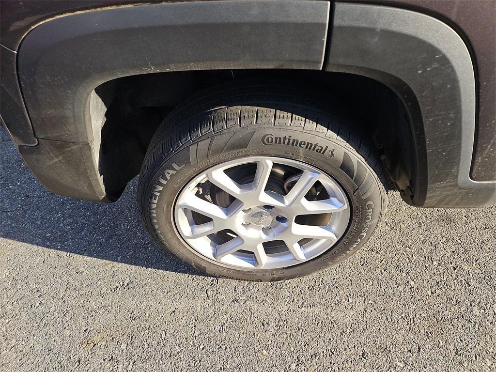 used 2021 Jeep Renegade car, priced at $19,299