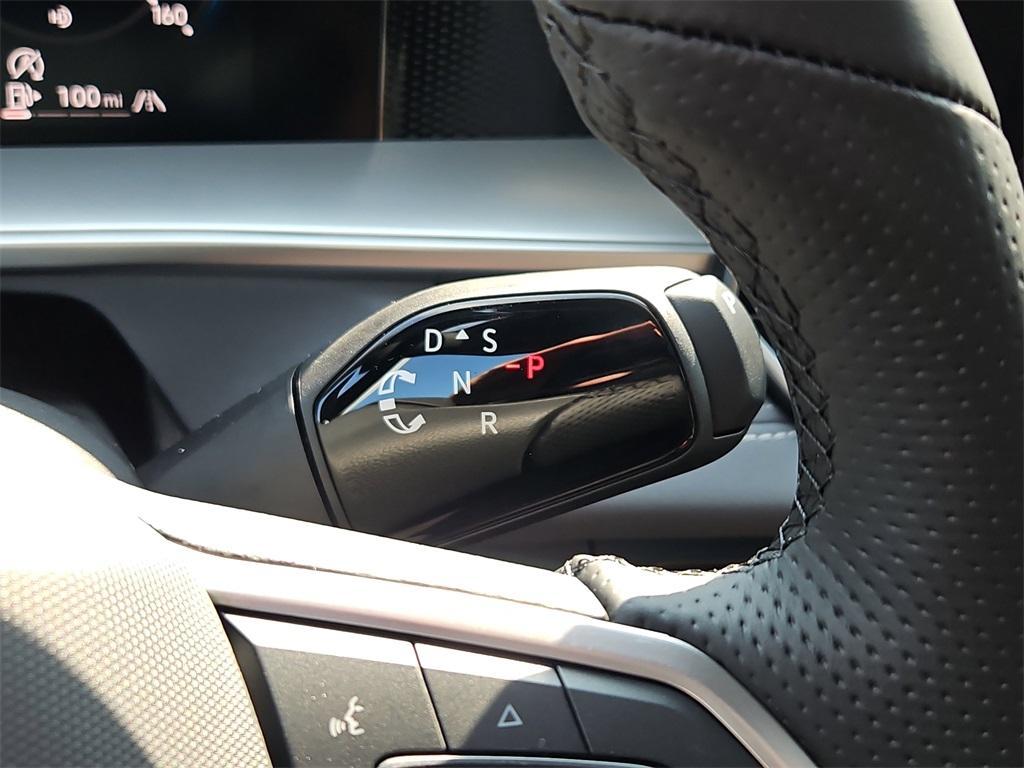 new 2025 Volkswagen Tiguan car, priced at $39,062