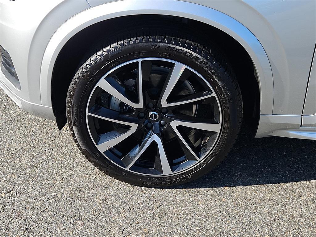 used 2022 Volvo XC90 car, priced at $39,987