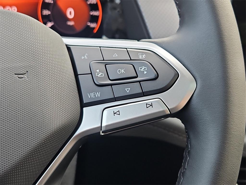 new 2025 Volkswagen Atlas car, priced at $47,308