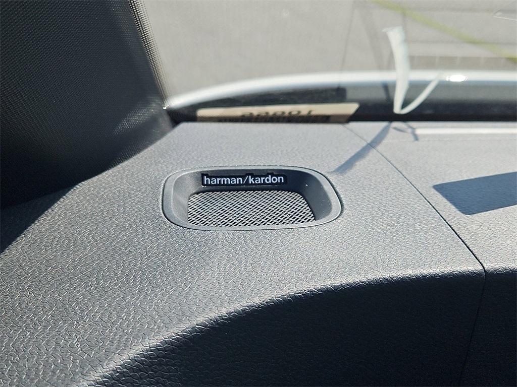 new 2025 Volkswagen ID. Buzz car, priced at $70,691