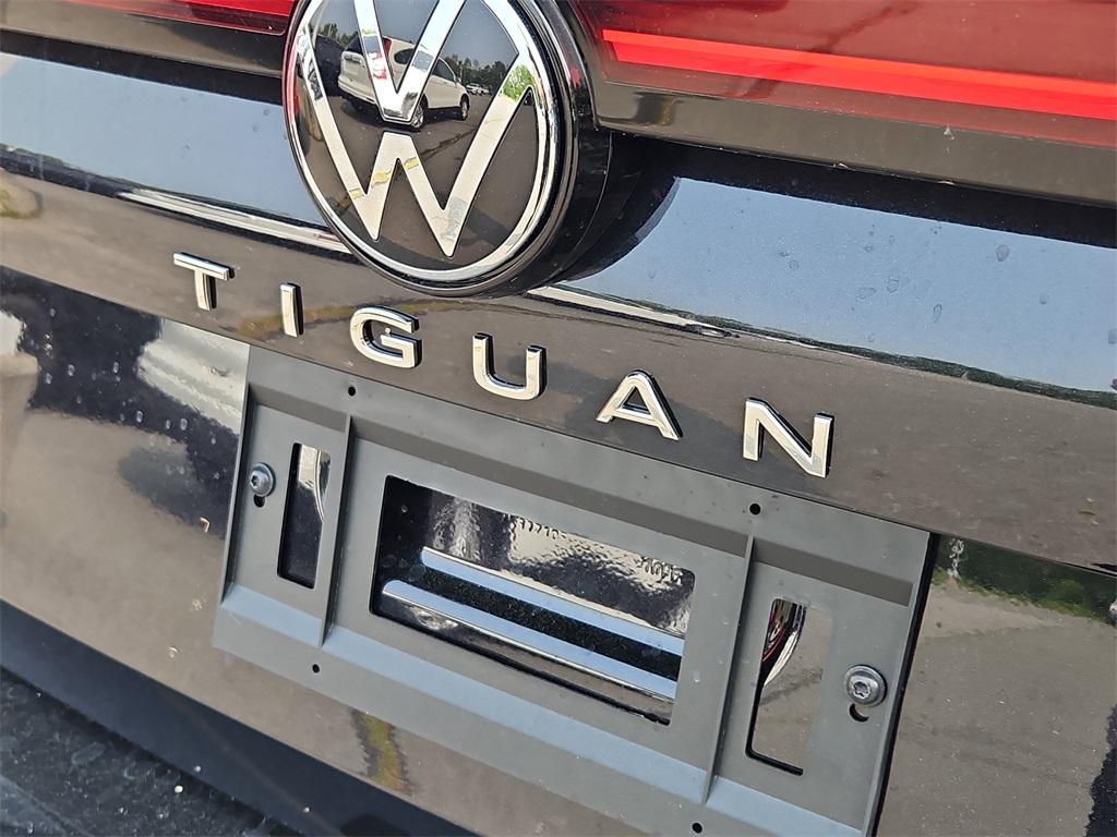 new 2025 Volkswagen Tiguan car, priced at $31,967