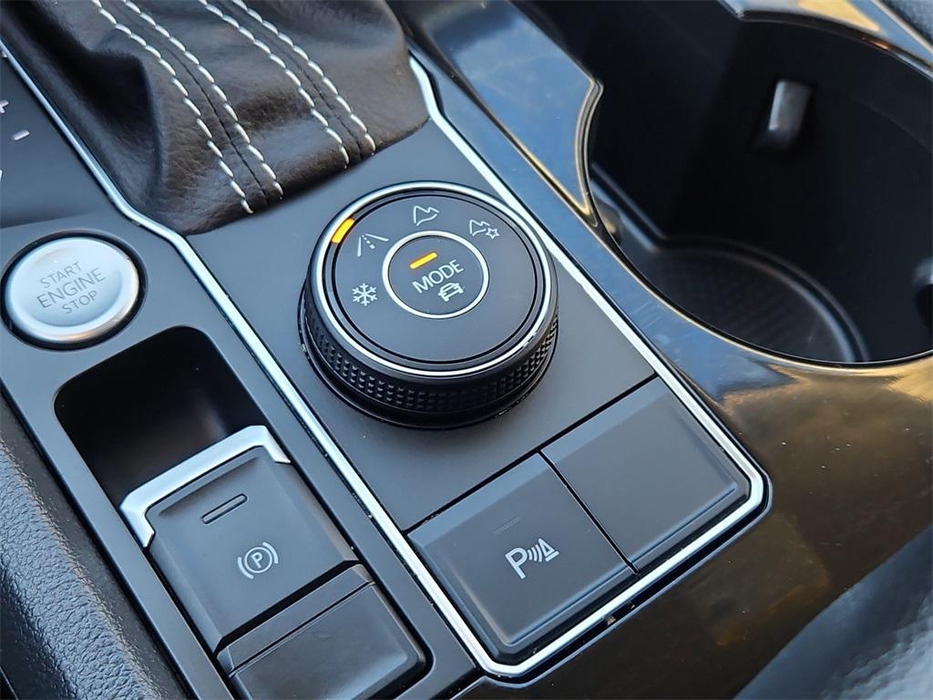 used 2022 Volkswagen Atlas car, priced at $27,999