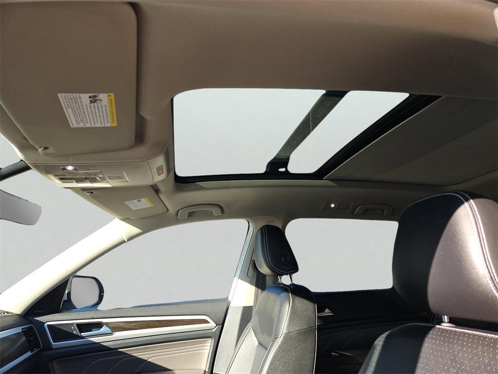 used 2022 Volkswagen Atlas car, priced at $27,999