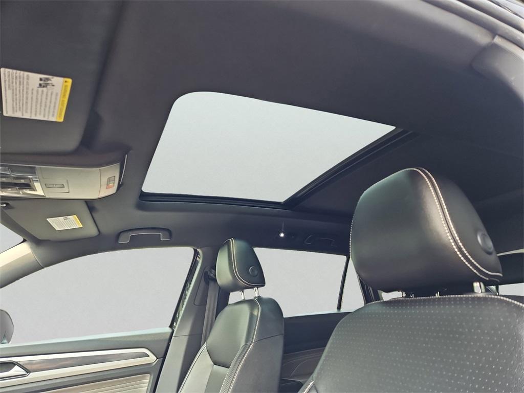 used 2022 Volkswagen Atlas Cross Sport car, priced at $22,299