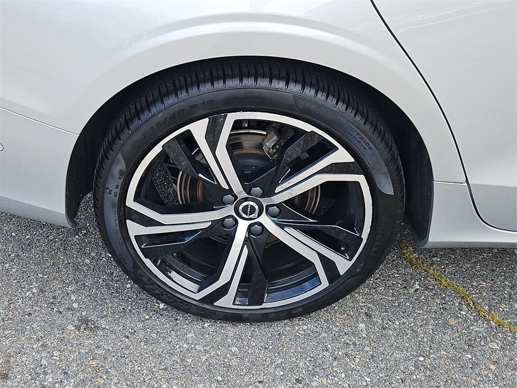 used 2024 Volvo S60 car, priced at $32,987