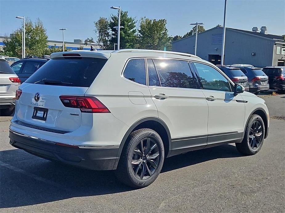 new 2024 Volkswagen Tiguan car, priced at $34,001