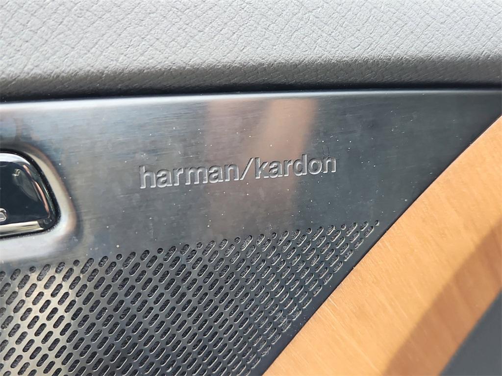 used 2022 Volvo XC90 car, priced at $35,999