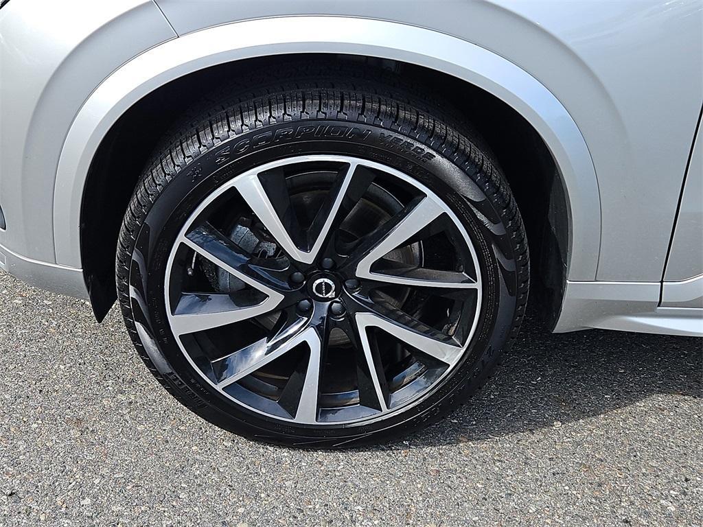 used 2022 Volvo XC90 car, priced at $35,999