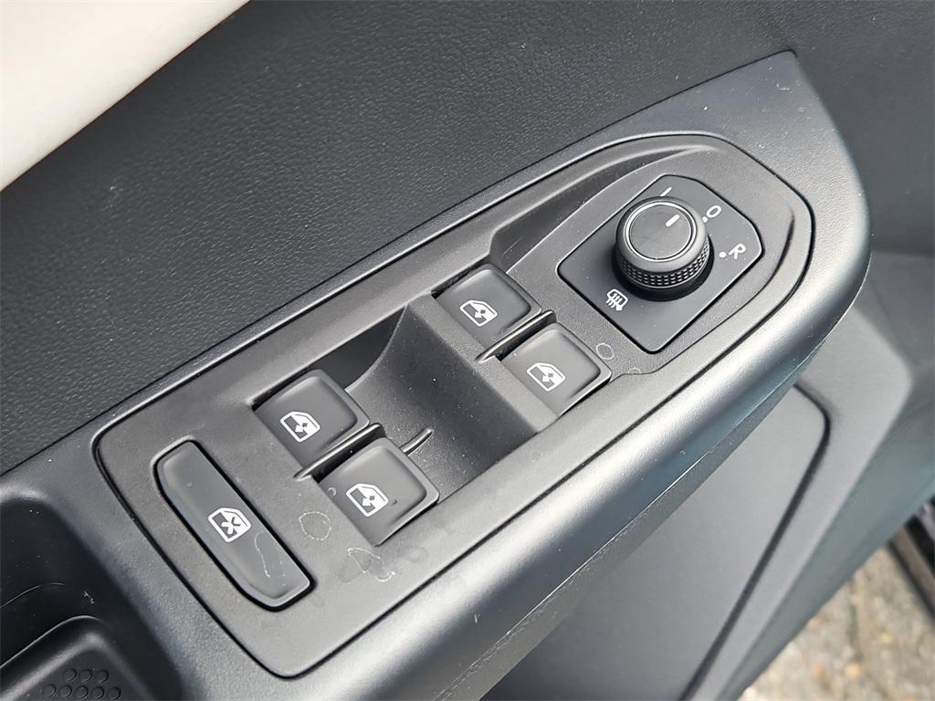 new 2025 Volkswagen Taos car, priced at $31,865
