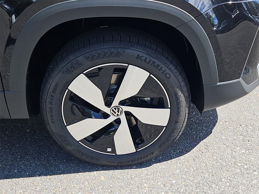 new 2025 Volkswagen Taos car, priced at $28,026