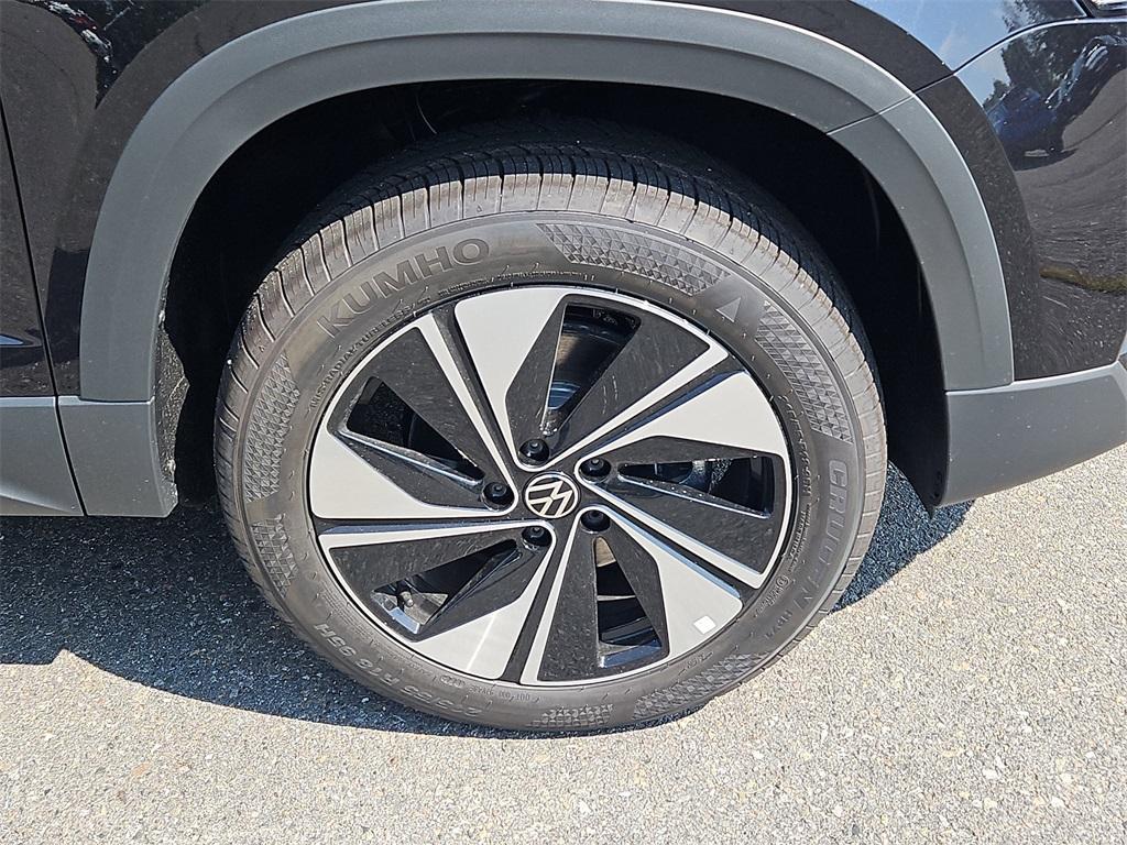 new 2025 Volkswagen Taos car, priced at $30,833
