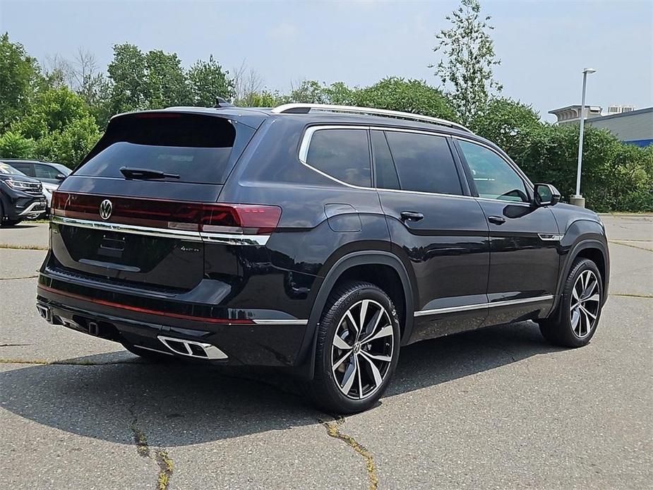 new 2024 Volkswagen Atlas car, priced at $53,562