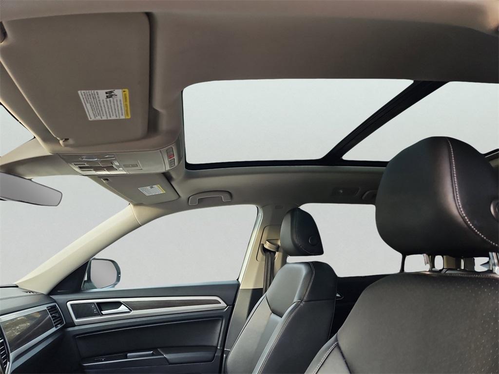 used 2019 Volkswagen Atlas car, priced at $25,299