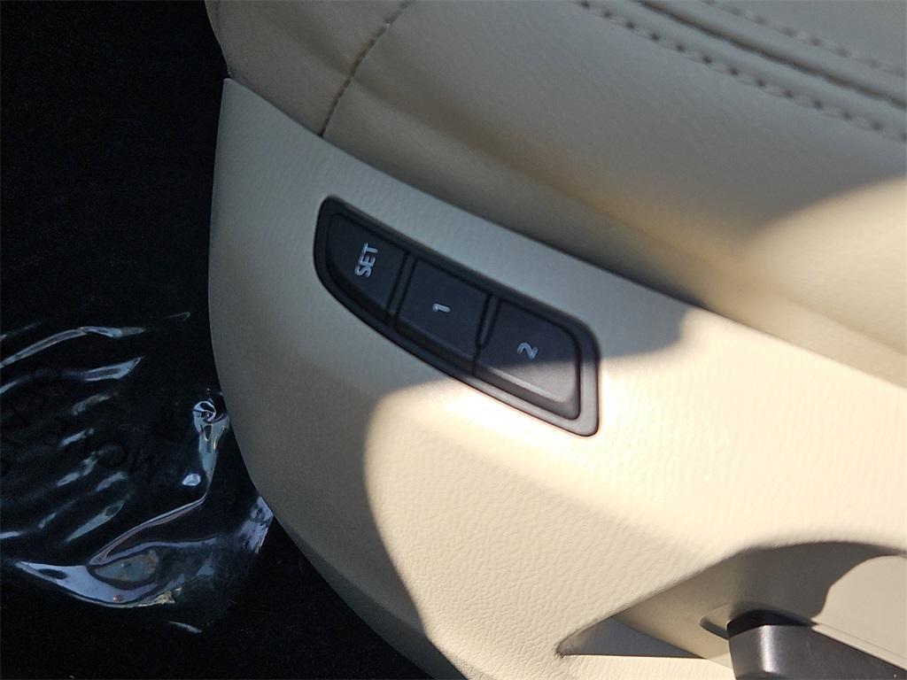 used 2023 Mazda CX-9 car, priced at $32,987