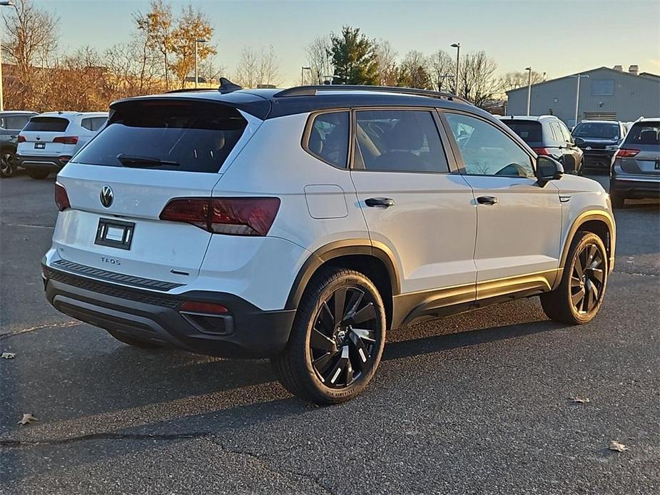 new 2024 Volkswagen Taos car, priced at $33,470