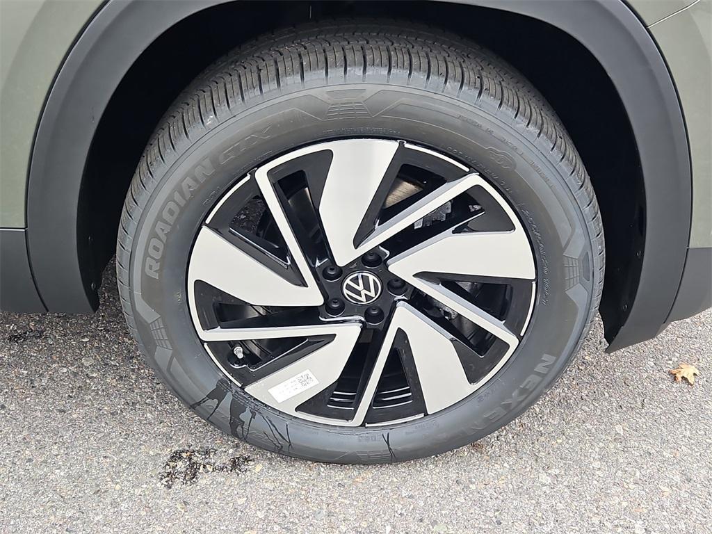 new 2026 Volkswagen Atlas car, priced at $51,019