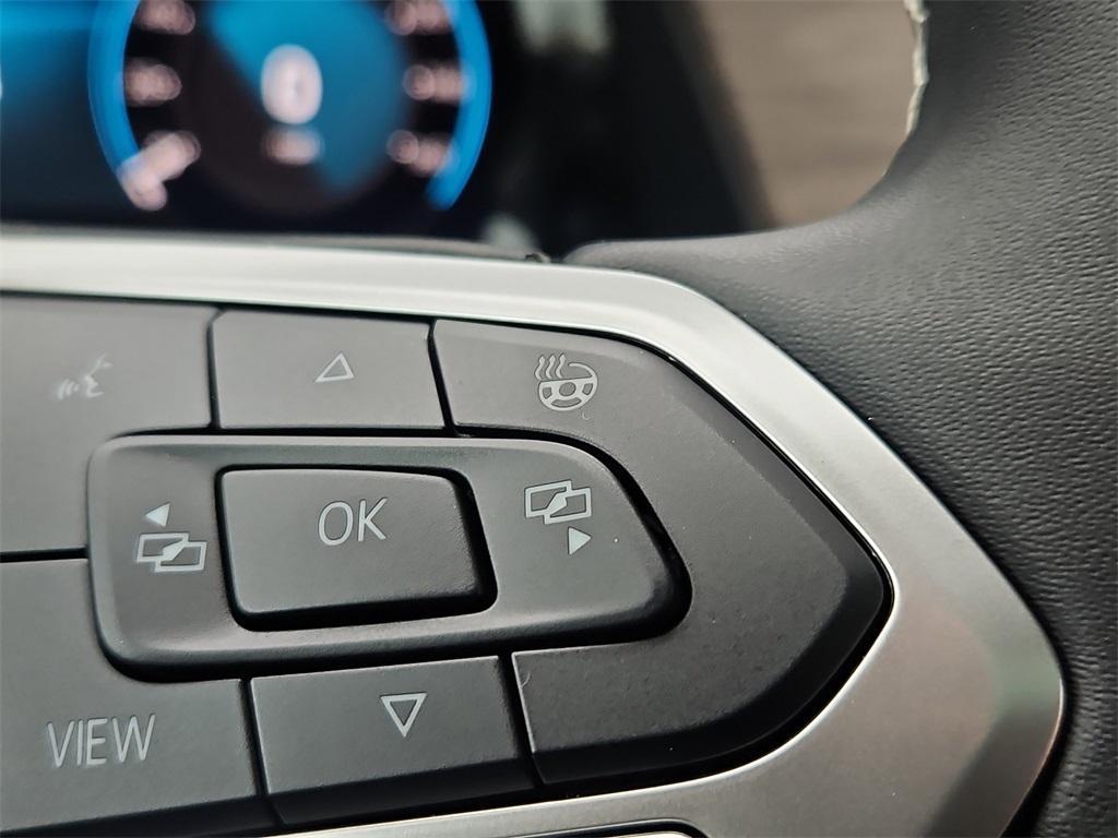 new 2026 Volkswagen Atlas car, priced at $51,019