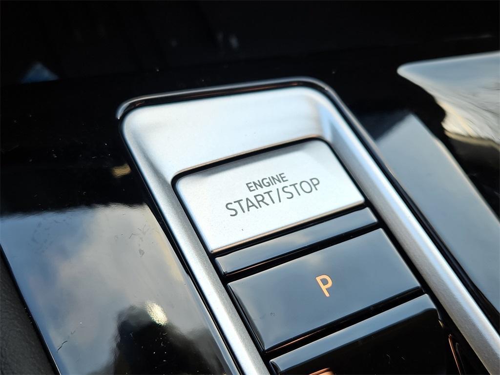 new 2025 Volkswagen Atlas car, priced at $47,826
