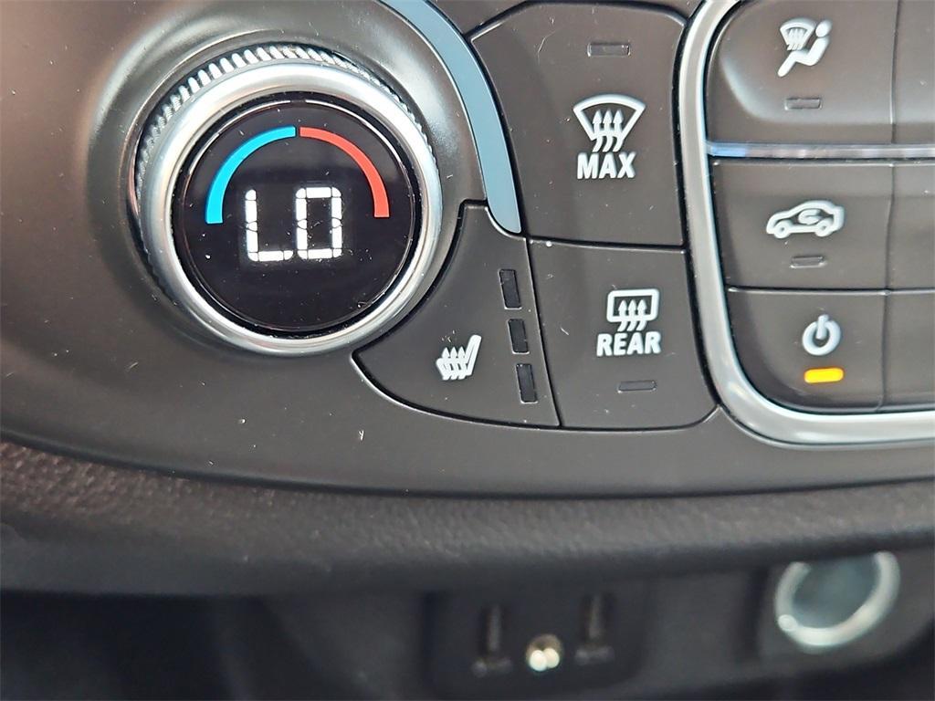 used 2020 Chevrolet Traverse car, priced at $20,999