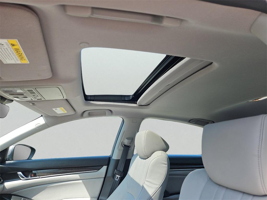 used 2018 Honda Accord Hybrid car, priced at $21,799