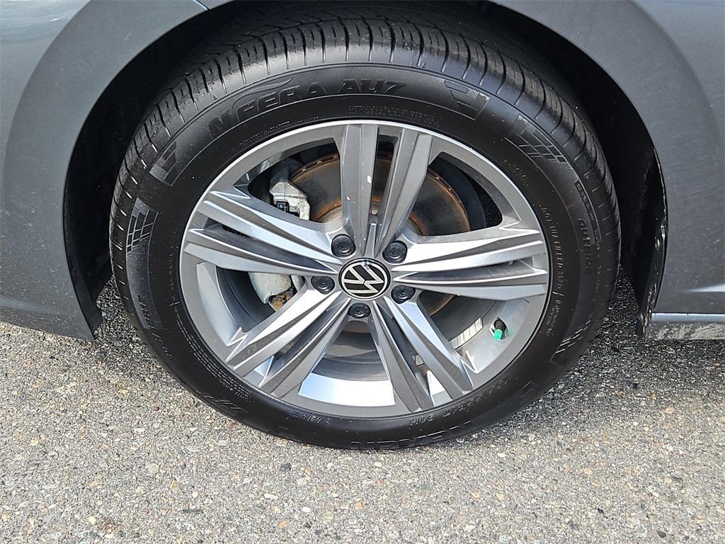 used 2024 Volkswagen Jetta car, priced at $24,987